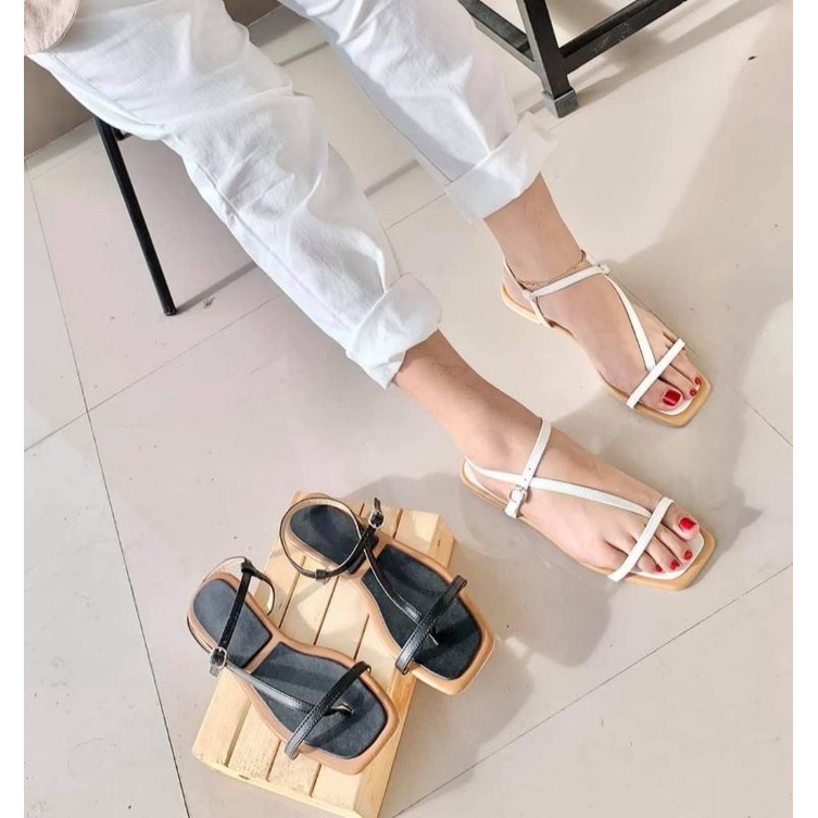 Love Barefoot Layssa Flat sandals | Shopee Philippines