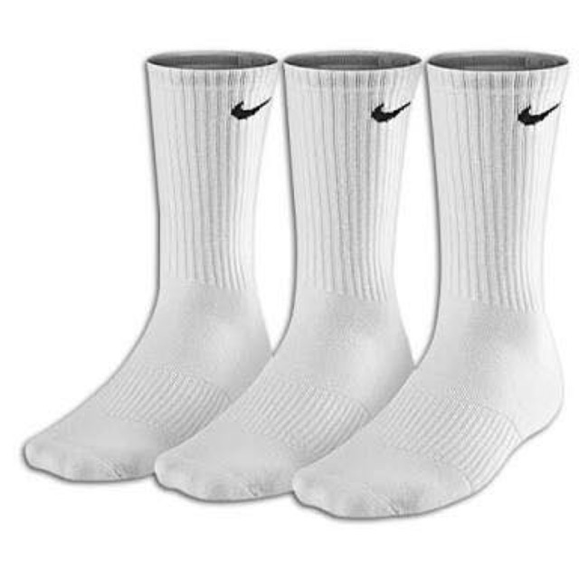 plain white nike socks