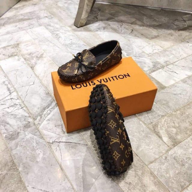 louis vuitton gloria loafer