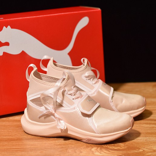 puma phenom satin pink