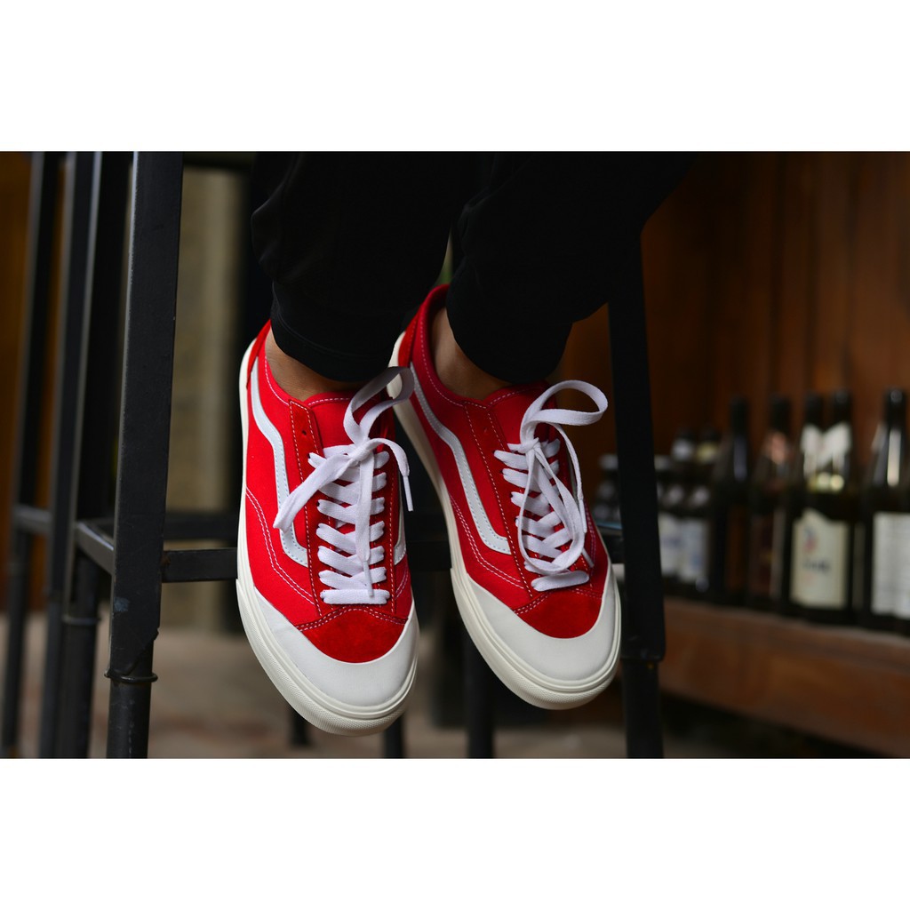vans style 36 decon sf red