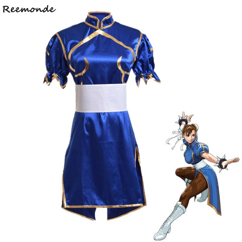 Hot Chun Li Cosplay