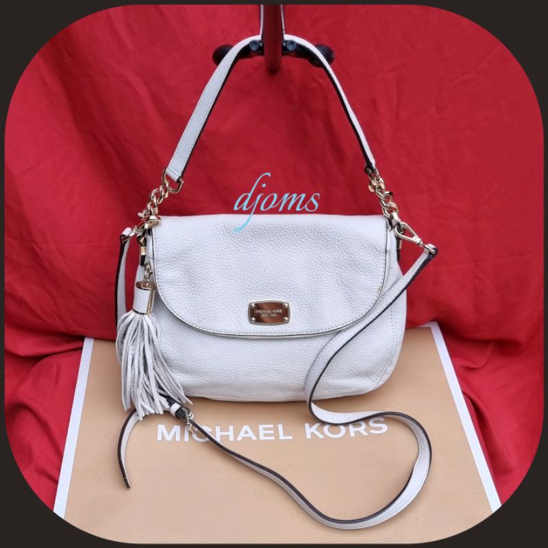 Michael Kors Bedford Tassel Medium White Convertible Sling Bag | Shopee  Philippines