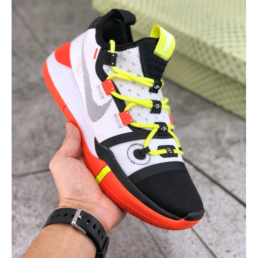 nike kobe low top