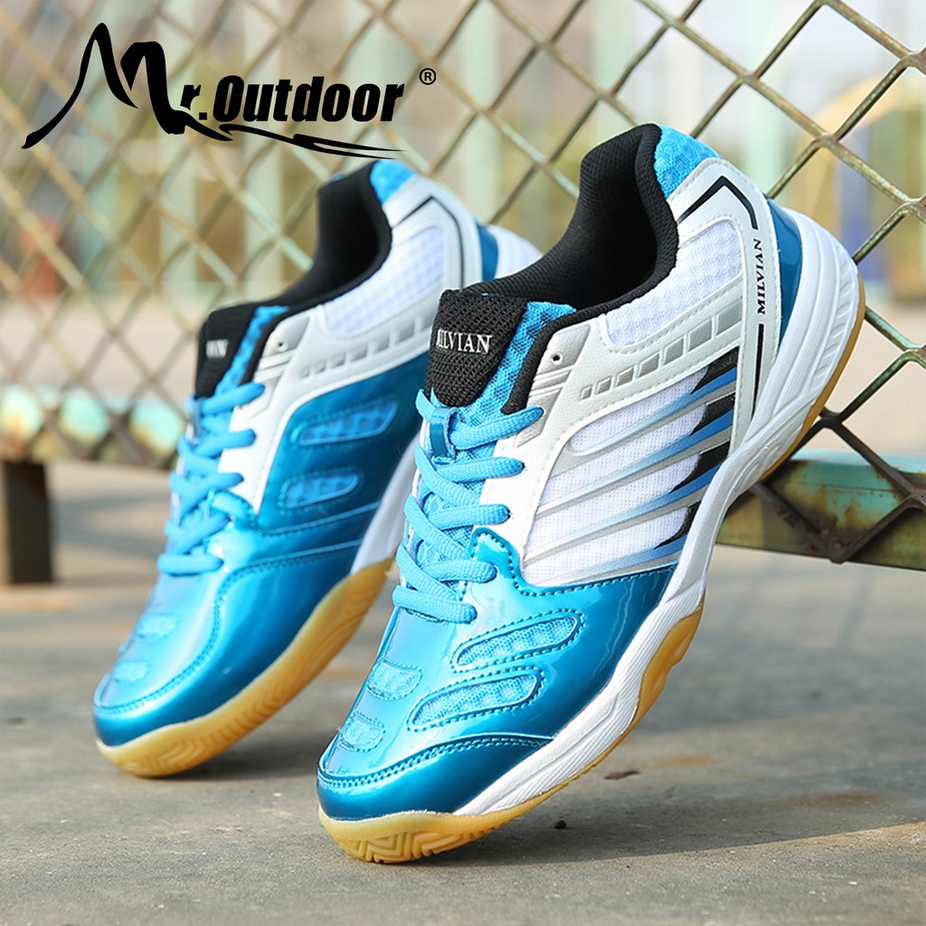 trainers for badminton