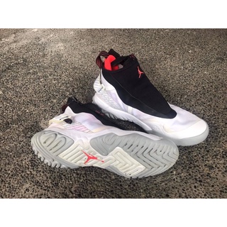 nike jordan proto react z