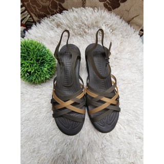 crocs w7 in cm