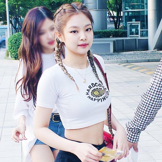 body hugging crop tops