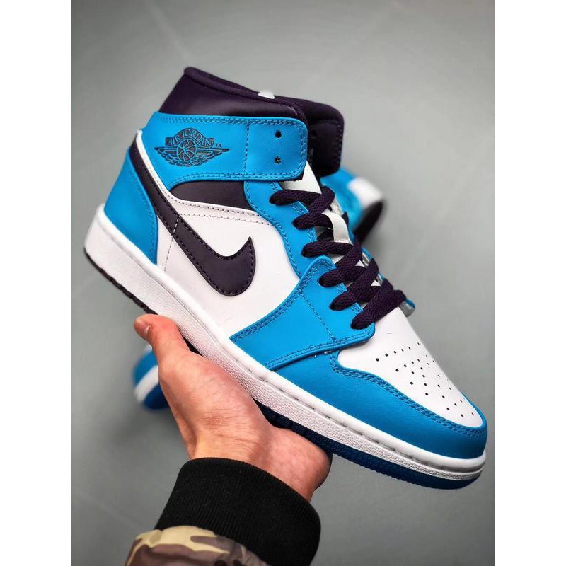 nike air jordan 1 mid blue