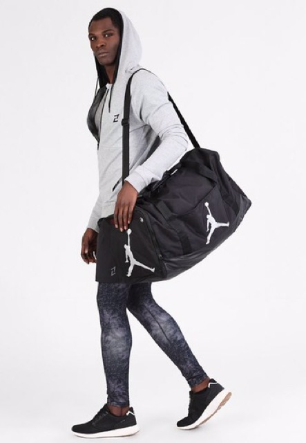 jordan trainer duffle bag