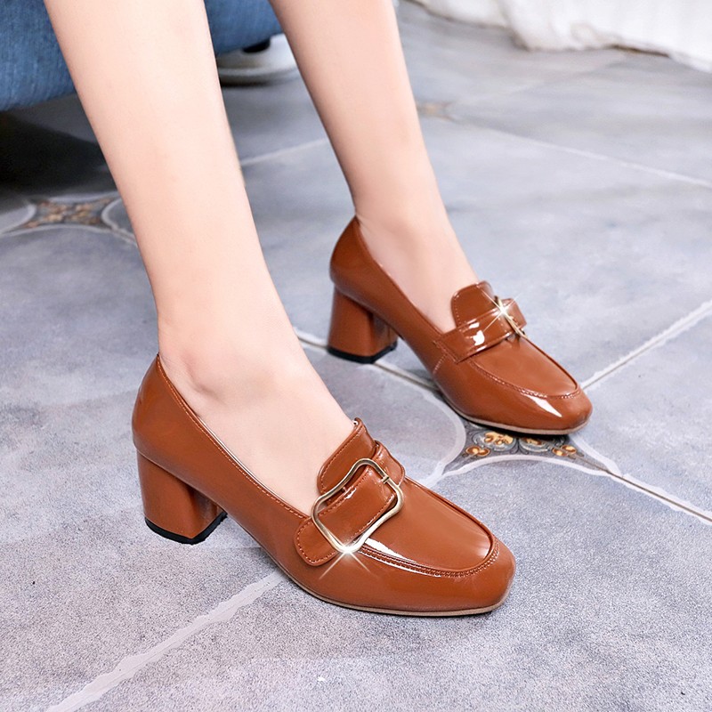 fat feet in high heels