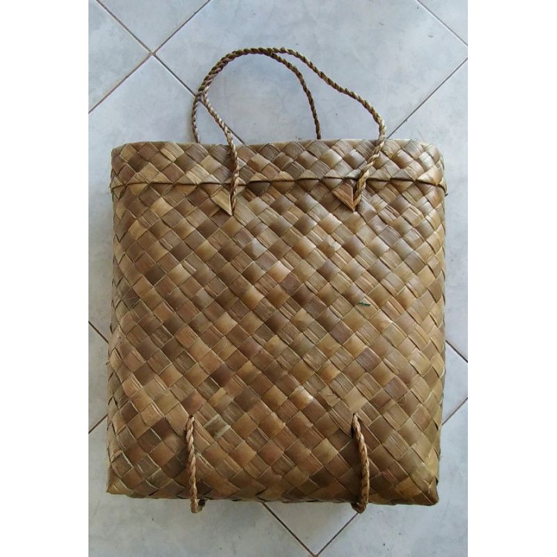 bayong bag made of dried pandan leaves | Shopee Philippines