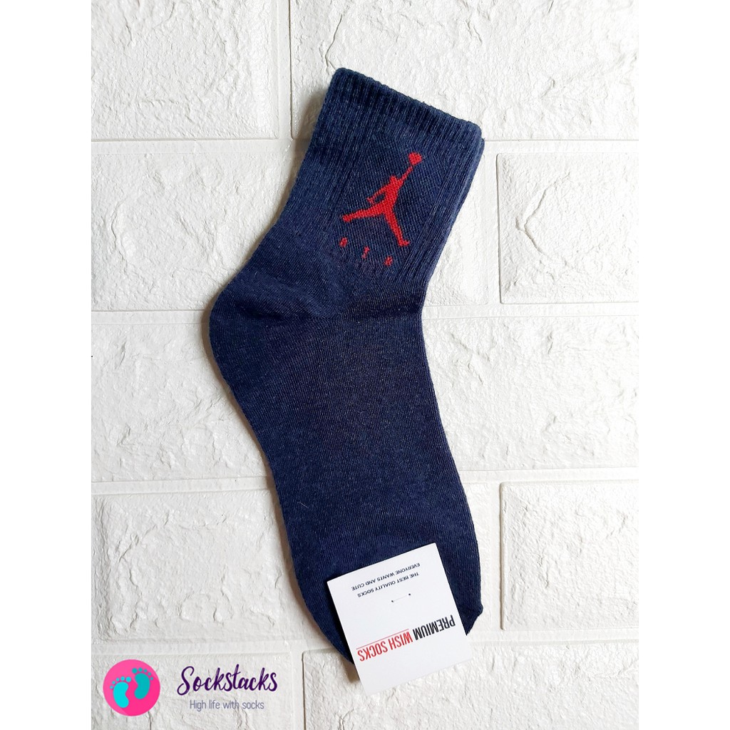 navy blue jordan socks