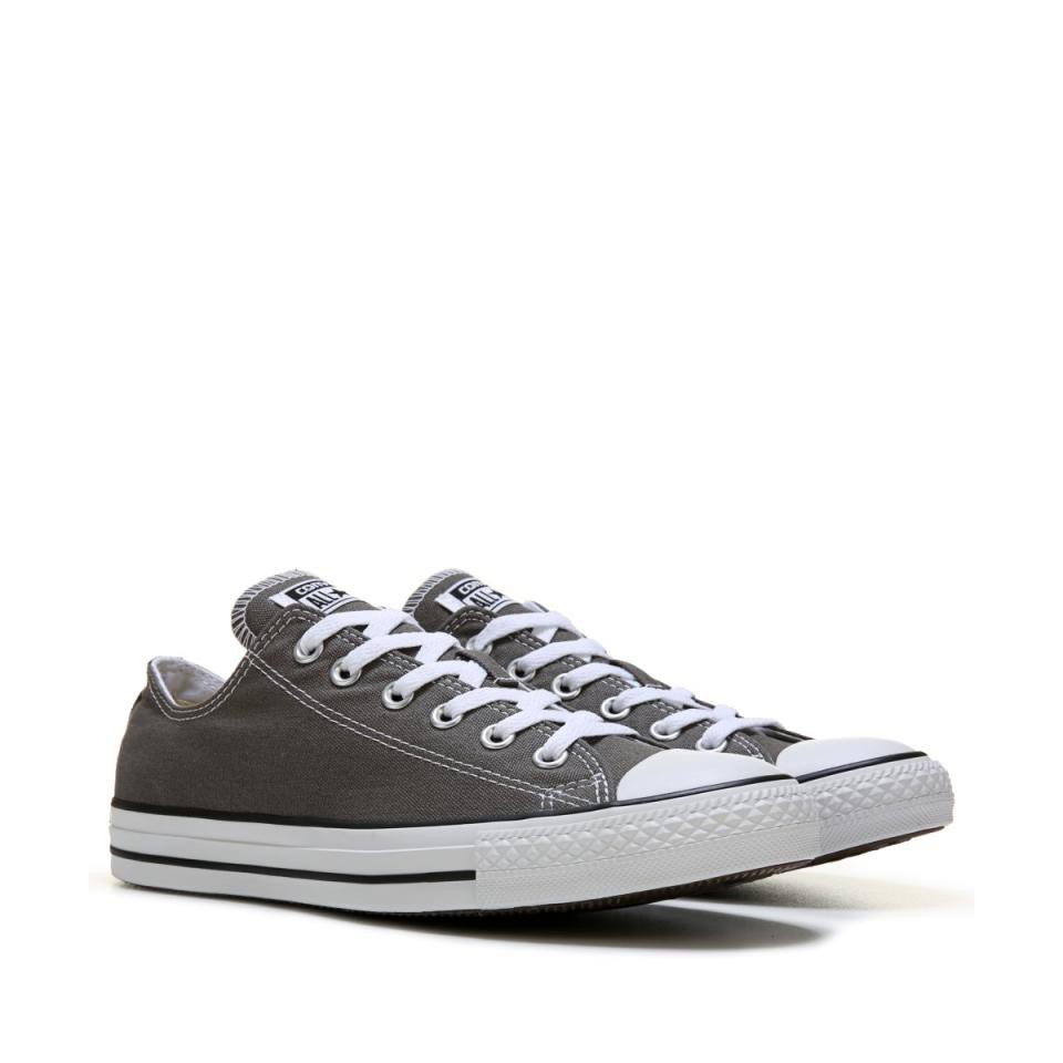 converse low cut