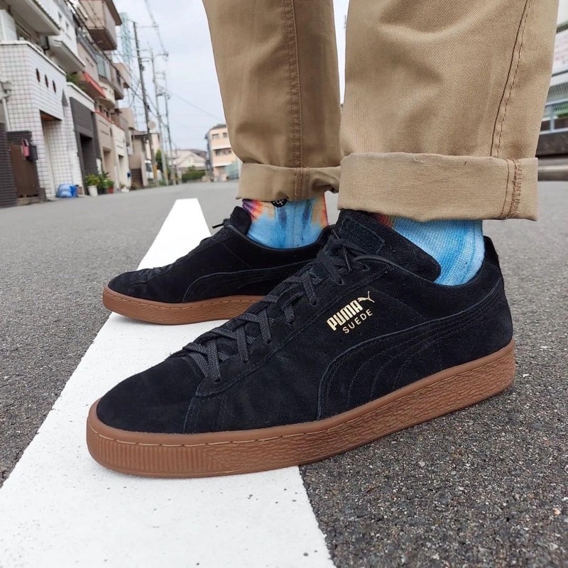 puma suede black gum