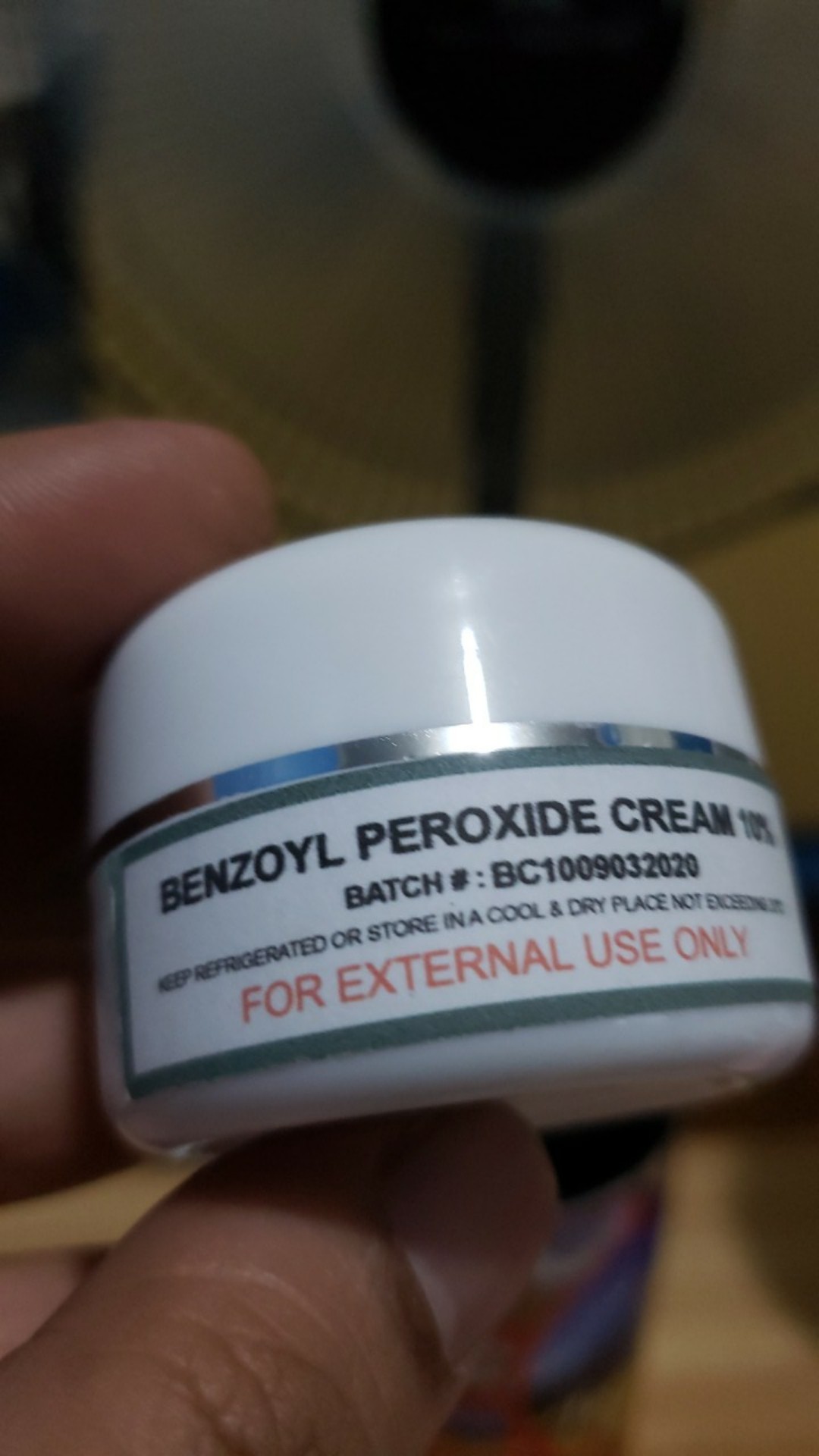 benzoyl face cream