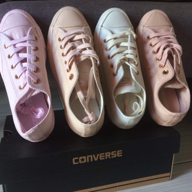 nude coloured converse