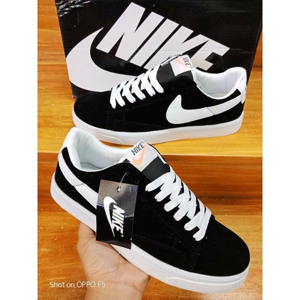 nike casual