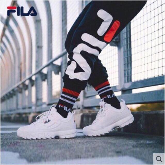 How To Wear Fila Trainers 