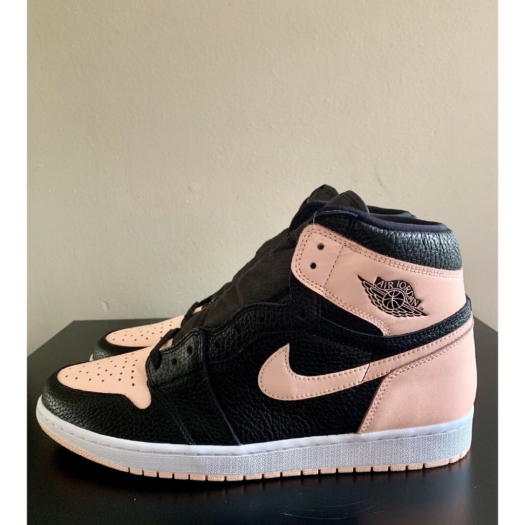 aj1 black pink