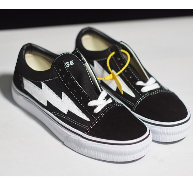 vans revenge x storm original