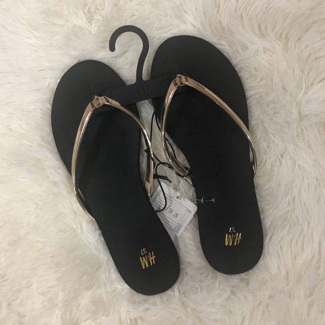 h&m black sandals