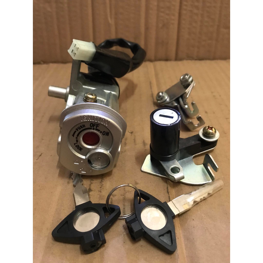 RUSI VENUS/RACAL SCOOTER/LUCKY STAR SCOOTER IGNITION SWITCH ASSYMBLY