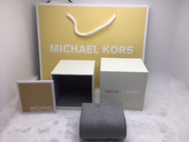 Michael Kors Box complete | Shopee Philippines