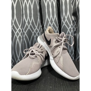 nike tessen original