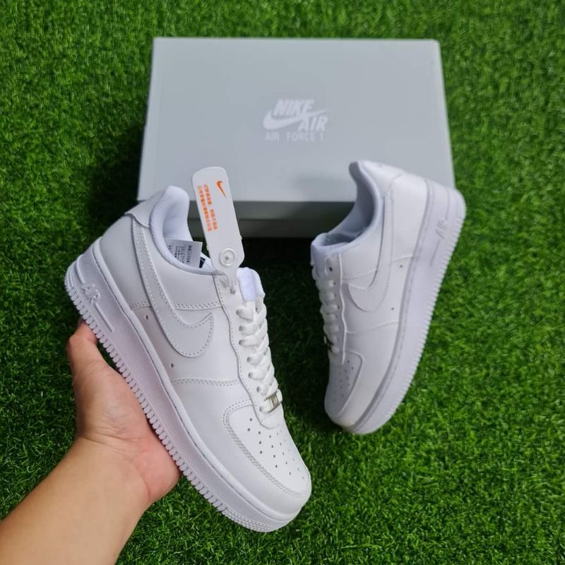 Nike Air Force 1 Triple White (HIGHEST QUALITY) | Shopee Philippines