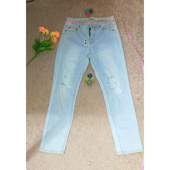 Ukay Ukay Tattered Jeans Fr Korea Shopee Philippines