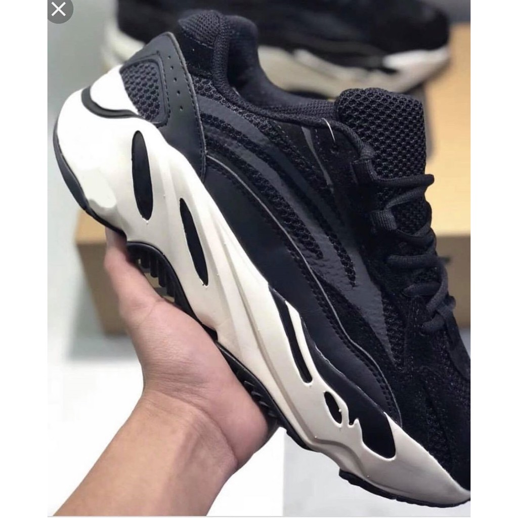 yeezy 700 black