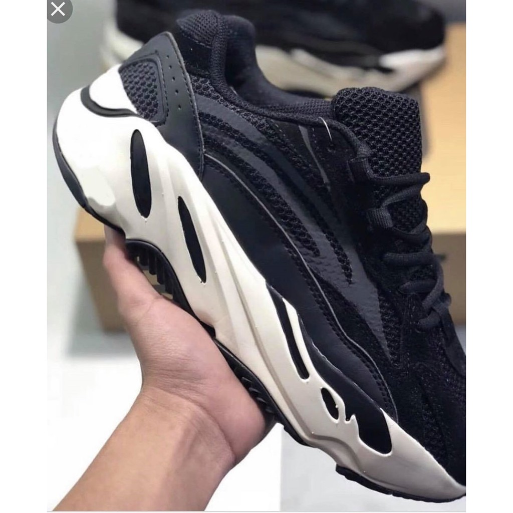 yeezy 700 black white