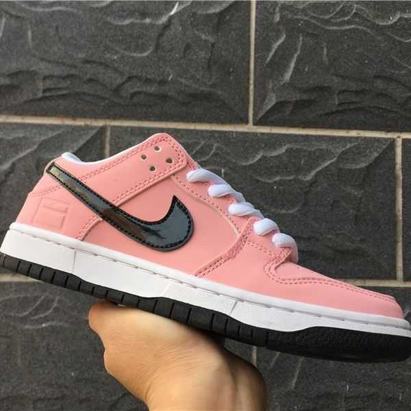 nike sb dunk pink box