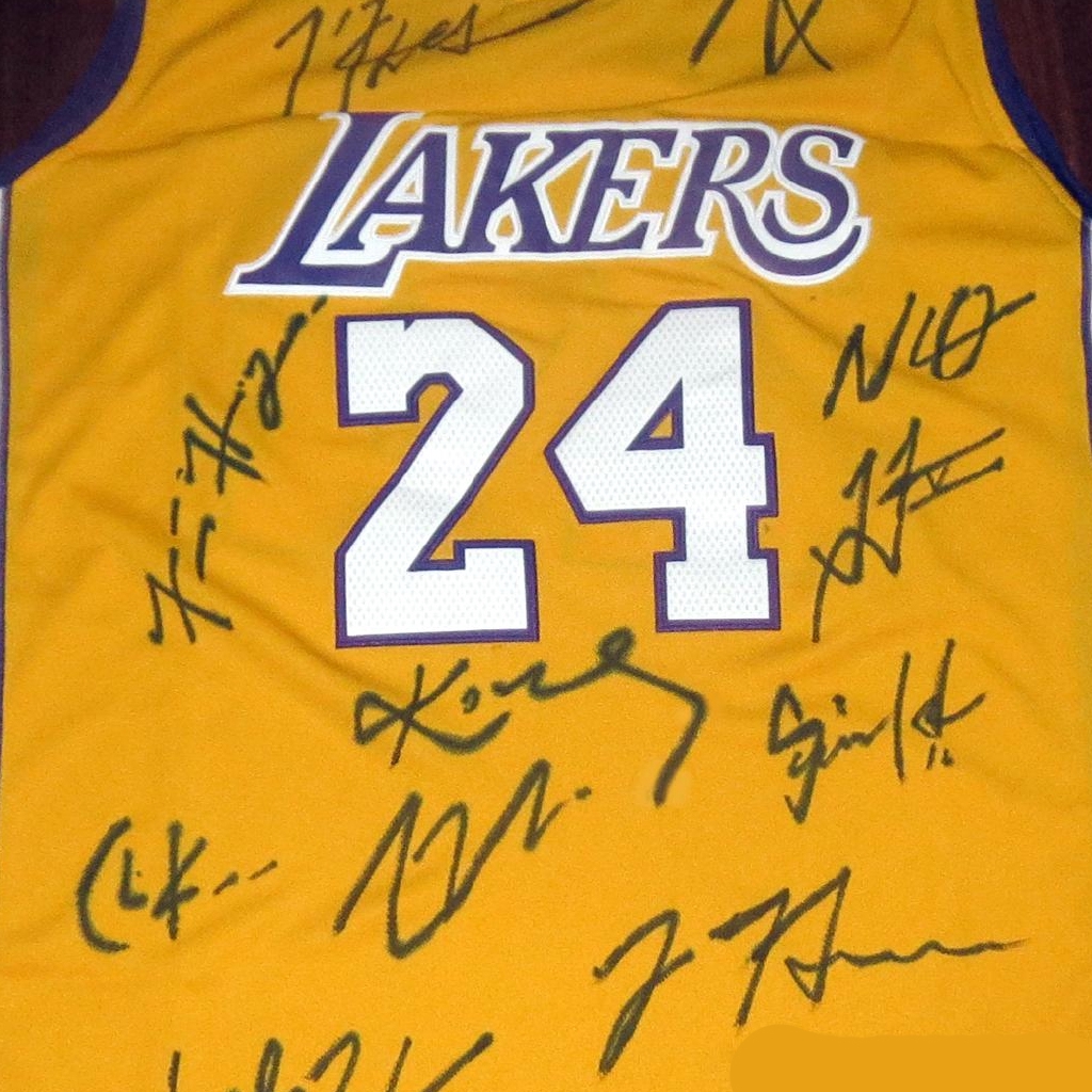 kobe autographed jersey