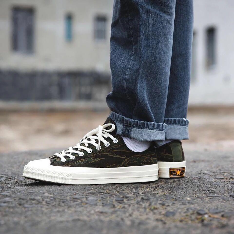 carhartt converse 70
