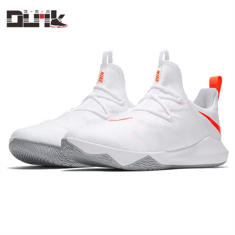 nike men's zoom shift basketball shoes