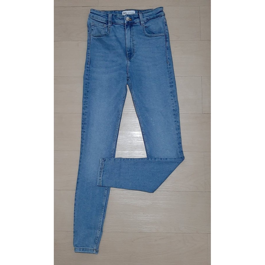 jeans with stretch waist