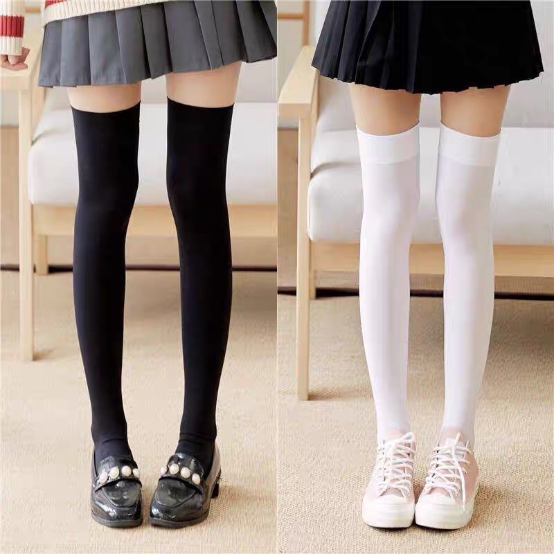 Nakusu 1pair Knee High Socks Ladies Long Tube School Socks Blackwhiteassorted Color Stripe 9525