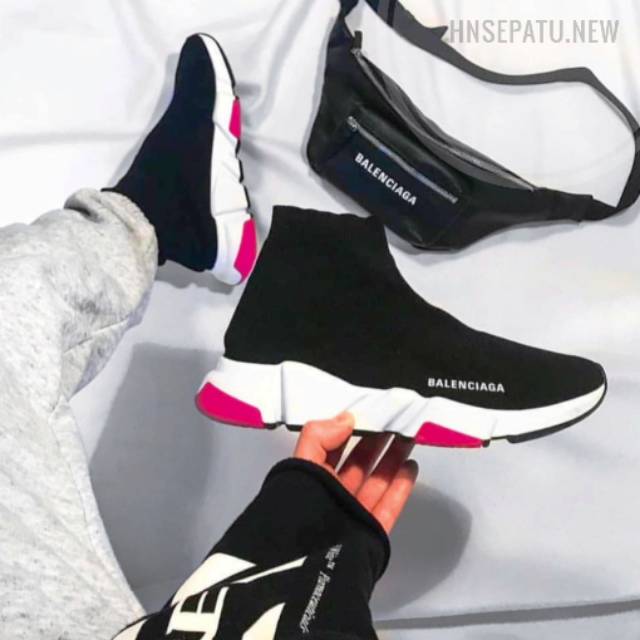balenciaga speed black and pink