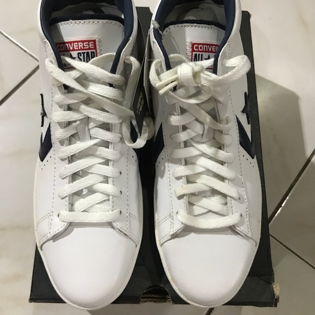 where to buy leather converse