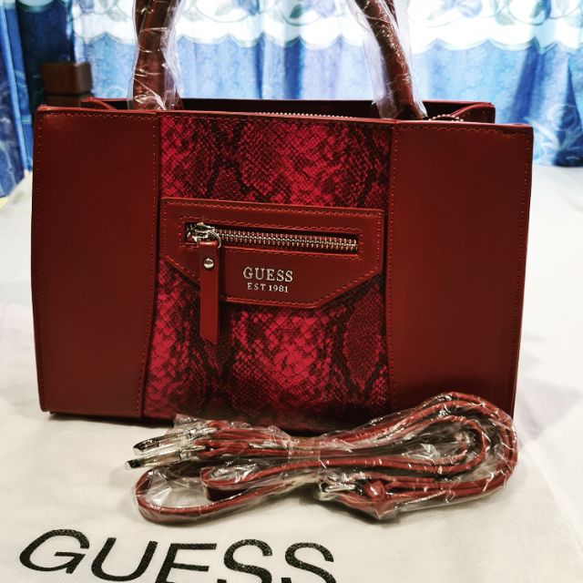 guess bag set