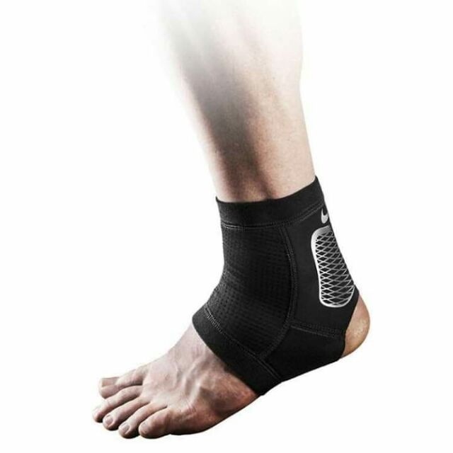 nike ankle protector