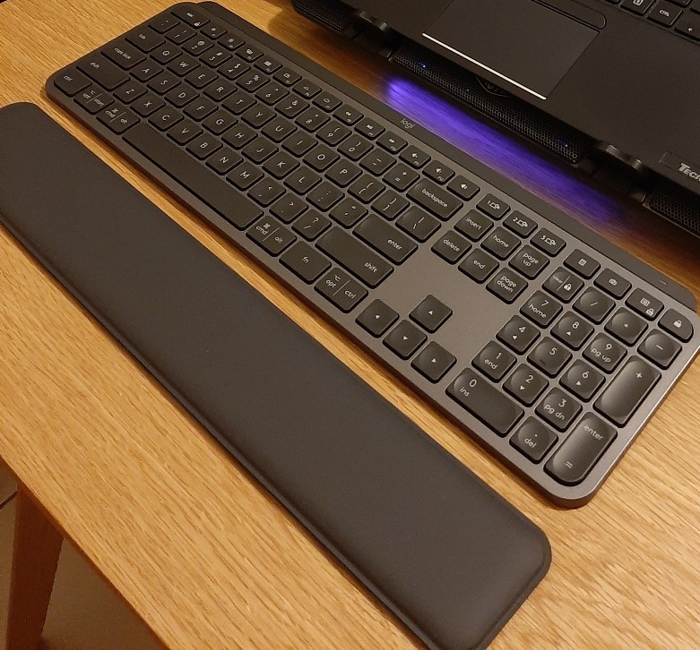 Logitech MX Palm Rest Keyboard Wrist Rest & Support(Keyboard not