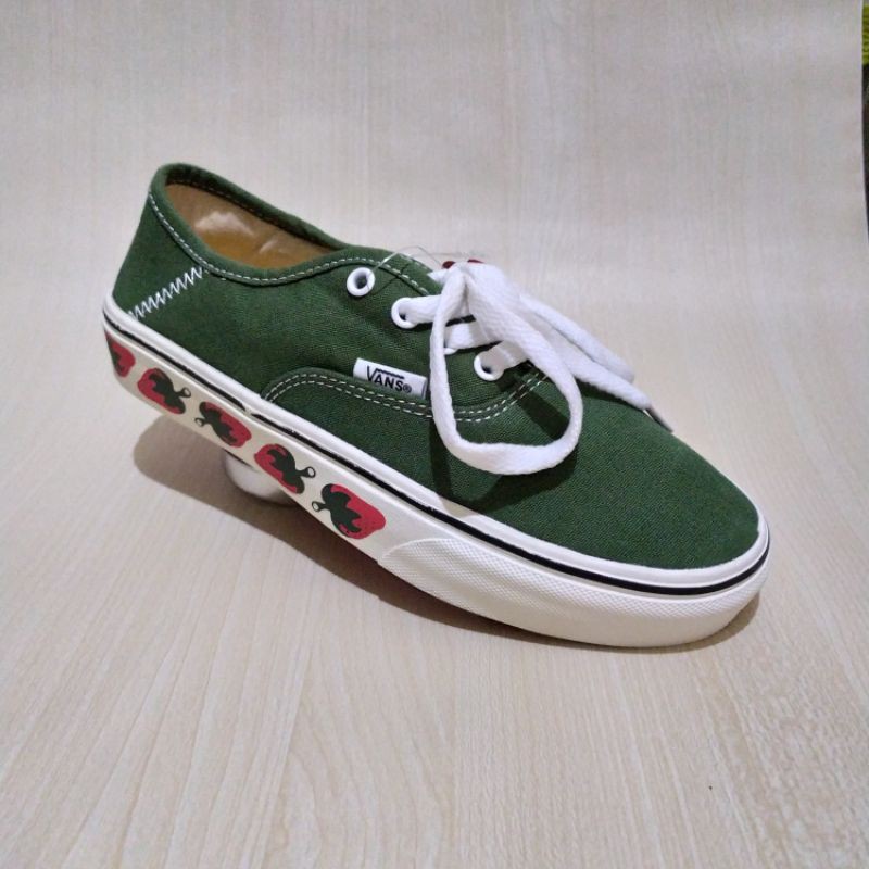 financiero electrodo hogar Vans Ultracush Lite (Size 36) | Shopee Philippines