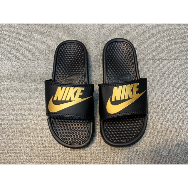 nike swoosh slides