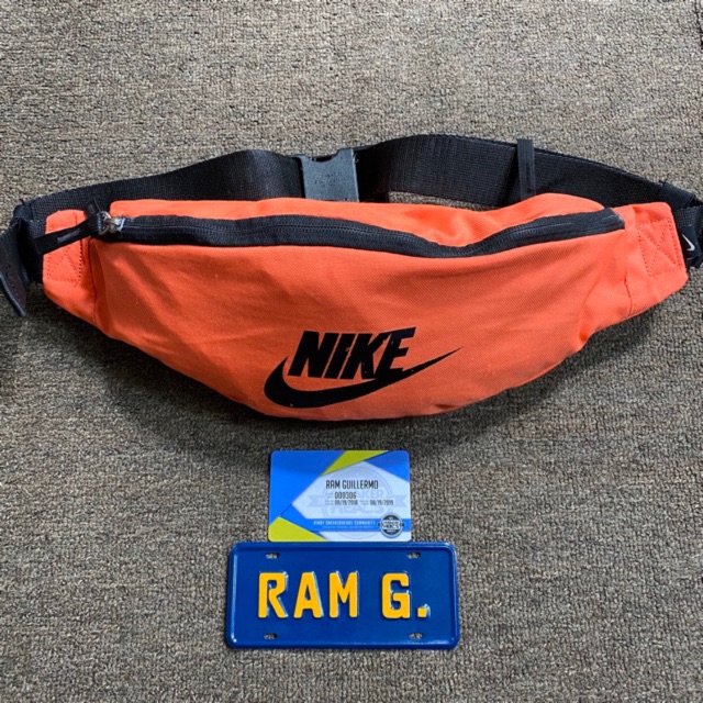 nike belt bag pink