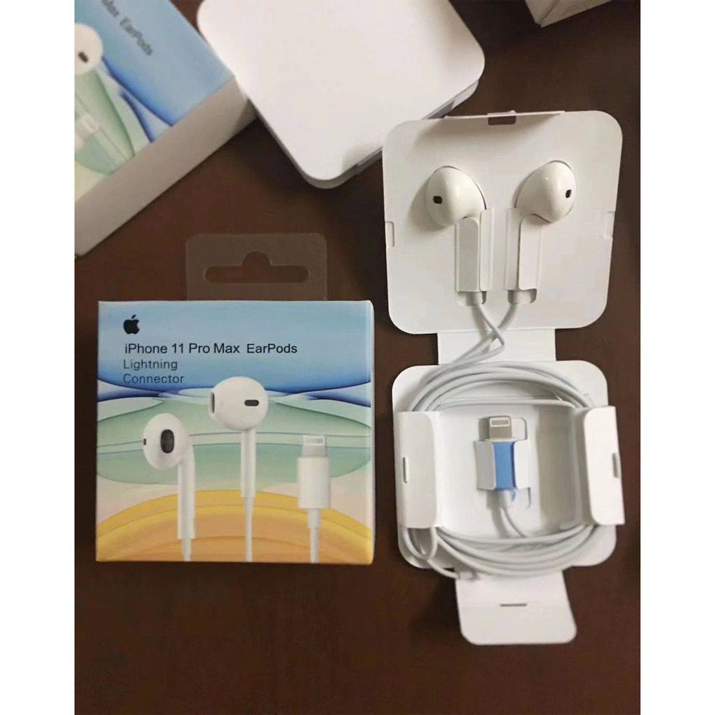 iphone 11 pro earpods with lightning connector