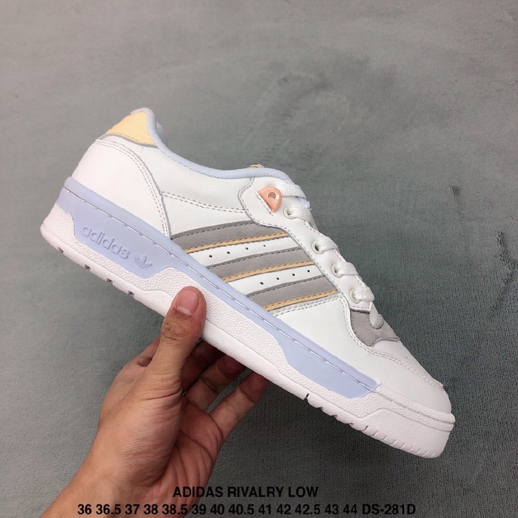 adidas classic sneakers mens