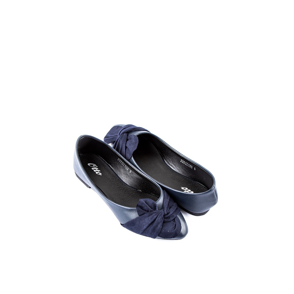 ladies navy flats